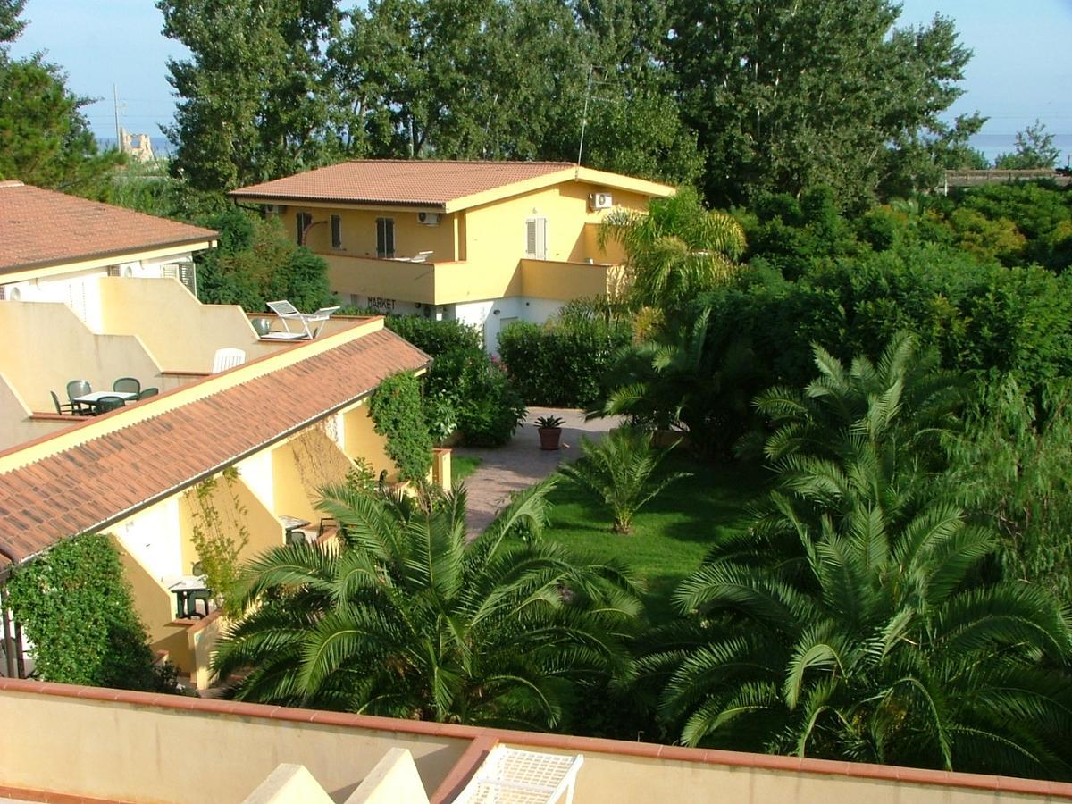 Green Garden Club Briatico Luaran gambar